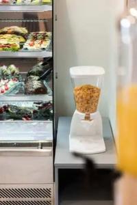 Santorini Main Square - 23