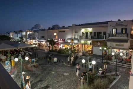 Santorini Main Square - 71