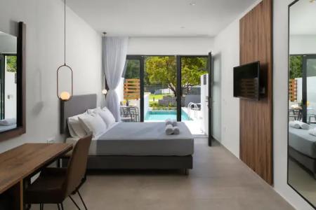 Atalanti Boutique - Adults Only - 6