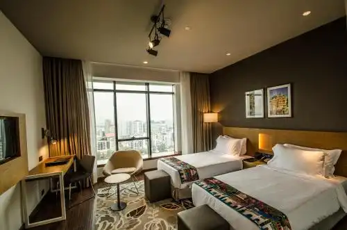 Altair - A Boutique - 6