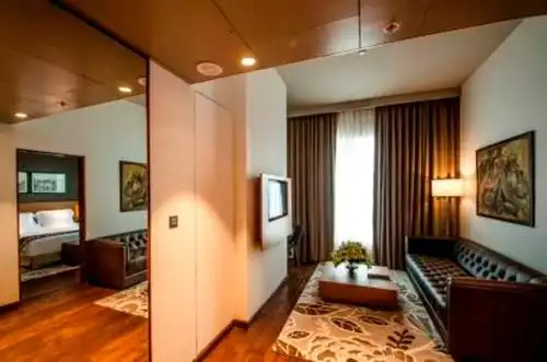 Altair - A Boutique - 26