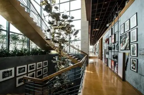 Altair - A Boutique - 10