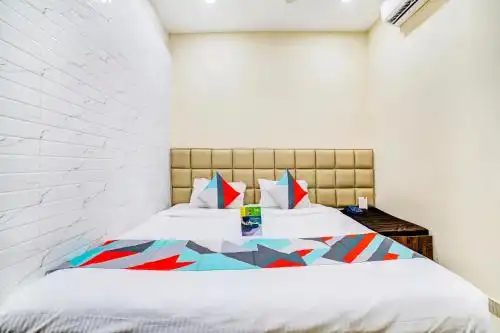 KYD Guest House - 24