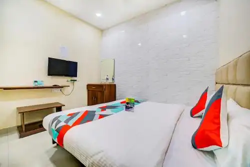 KYD Guest House - 25