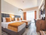 Superior Triple room with sea view