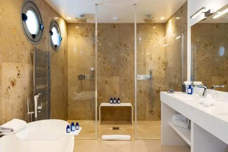 Hôtel les Roches Blanches - 138