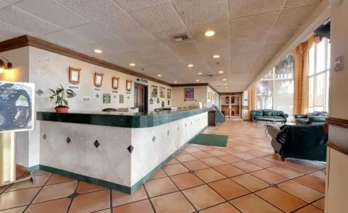 Miami Gardens Inn & Suites - 28