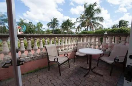 Miami Gardens Inn & Suites - 21