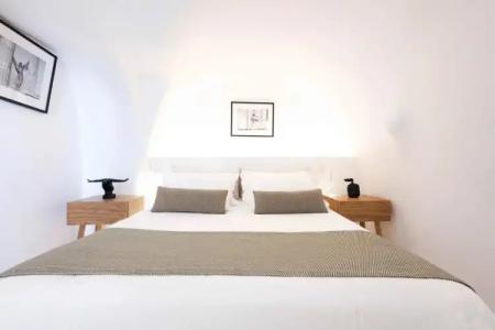 Aeifos Boutique - 115