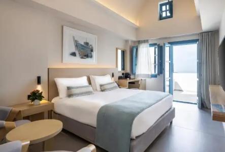 Aeifos Boutique - 78