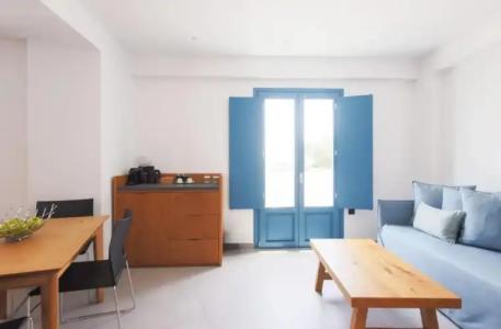 Aeifos Boutique - 57