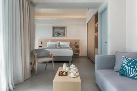 Aeifos Boutique - 105