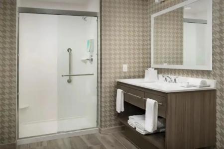 Home2 Suites by Hilton Miami Doral West Airport - 9