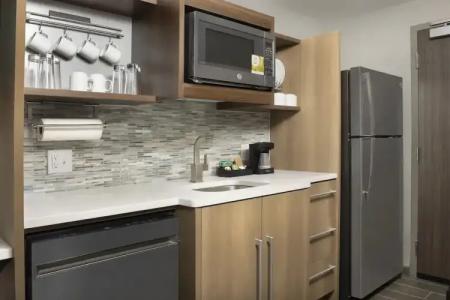 Home2 Suites by Hilton Miami Doral West Airport - 63