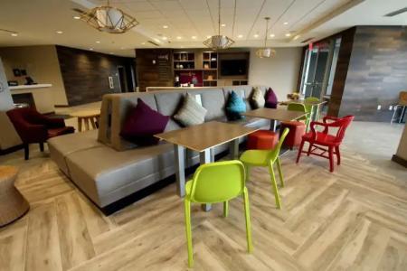 Home2 Suites by Hilton Miami Doral West Airport - 14