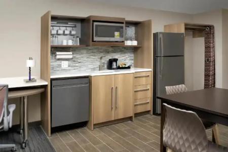 Home2 Suites by Hilton Miami Doral West Airport - 28