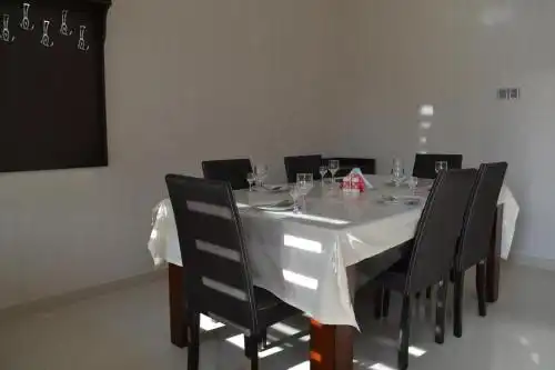 Mandarin & Restaurant - 23