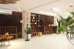 Sunshine Antique Hotel Saigon, Ho Chi Minh