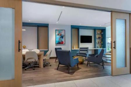 Tryp by Wyndham Orlando - 6