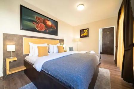 Boutique Momentum by Aycon - 116