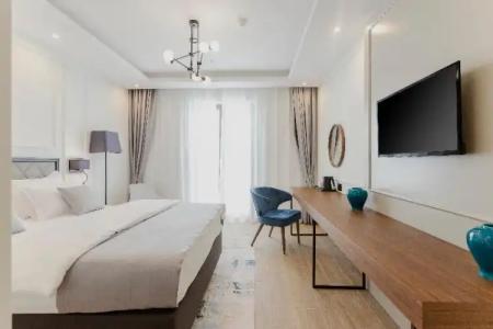 Boutique Momentum by Aycon - 158