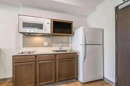 WoodSpring Suites Doral Miami Airport - 36