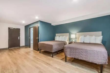 WoodSpring Suites Doral Miami Airport - 4