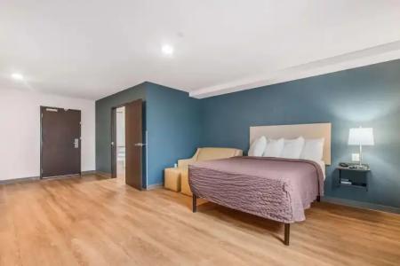 WoodSpring Suites Doral Miami Airport - 5