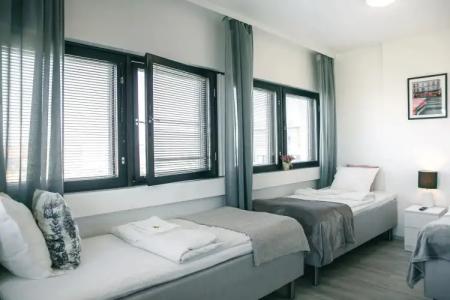 Inn Tourist Hostel - 81