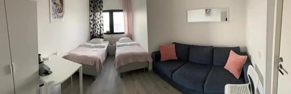 Inn Tourist Hostel - 76