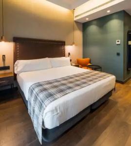 Catalonia Donosti - 67