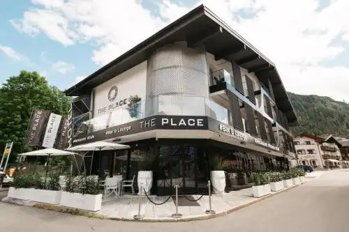 The Place Boutique & Design - 6