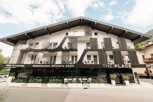 The Place Boutique & Design - 12