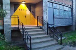 Hostels near train station