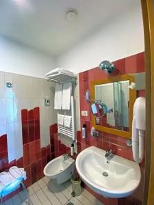 Grotta Di Tiberio - 53