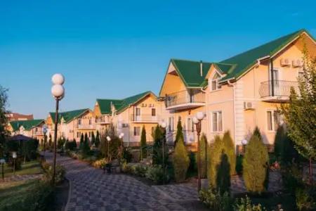 Гостиничный комплекс "Золотые пески" - 0