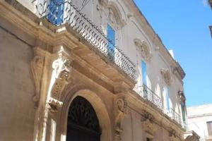 La Fiermontina Palazzo Borsi Corso, Lecce