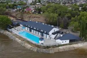 Pristan` Hotel, Dubovka
