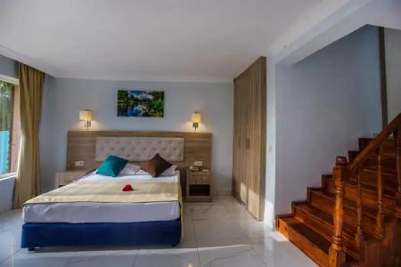 Mira Meridia Beach Resort - 55