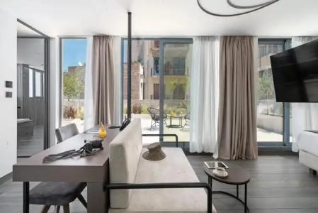 Hellenic Vibes Smart - 84