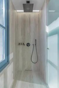 Hellenic Vibes Smart - 100