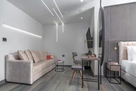 Hellenic Vibes Smart - 105