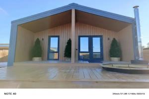 V Gostyakh U Dubrovskikh Guest house, Khuzhir