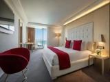 Executive Double room with partial sea view