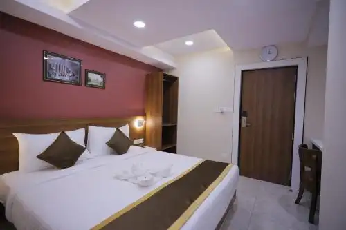 The Avenue Ballygunge - 18