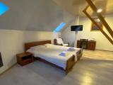 Economy Triple Room with Shared Bathroom