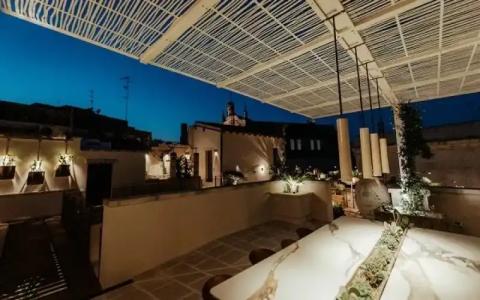 Pollicastro Boutique - 38