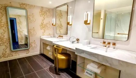 Circa Resort & Casino - Adults Only - 141