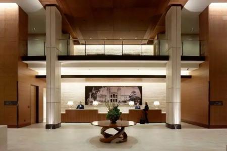 UCLA Meyer & Renee Luskin Conference Center - 4