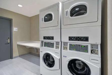 Hampton Inn by Hilton Las Vegas Strip South - 28